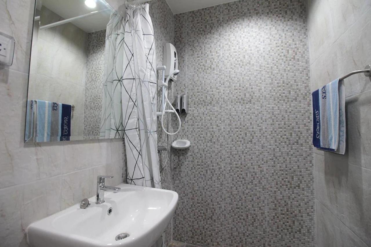 R 17 Living Hotel Banguecoque Exterior foto